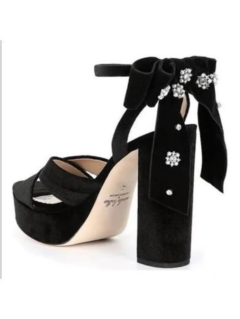 Antonio Melani | Black Velvet Heel